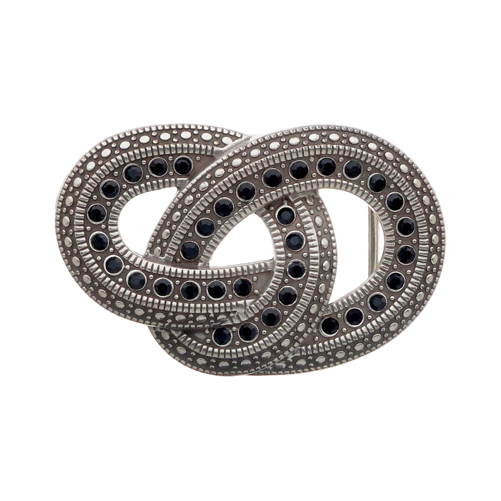 ntricately detailed silver belt buckle with a double-ring design and black gemstones, a unique Italian fashion accessory.