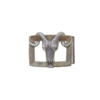 Italian design belt buckle fashion accessory engraved silver ram skull on cracked-stone rectangular frame, western style.
