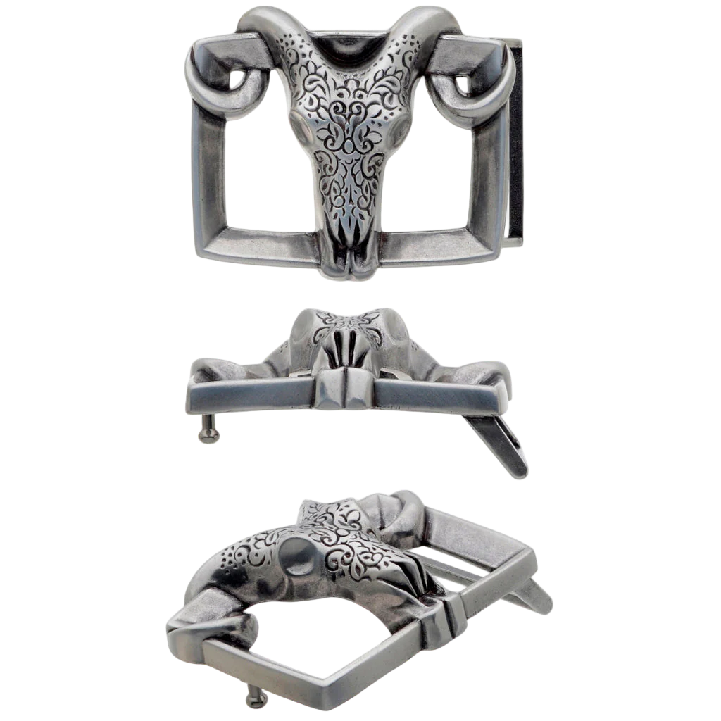 Bull skull 40mm belt buckle in English silver finish. 