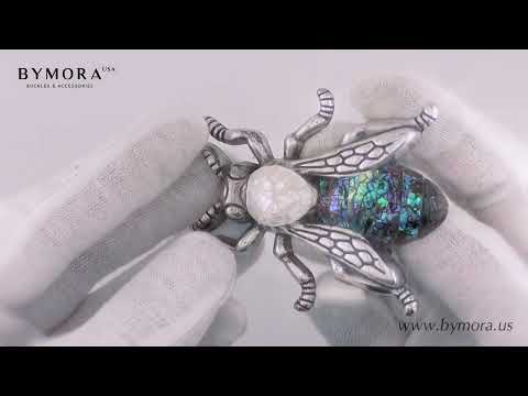 Load video: Bee 40mm Belt Buckle – English Silver Finish + White &amp; Paua Blue Mother of Pearl